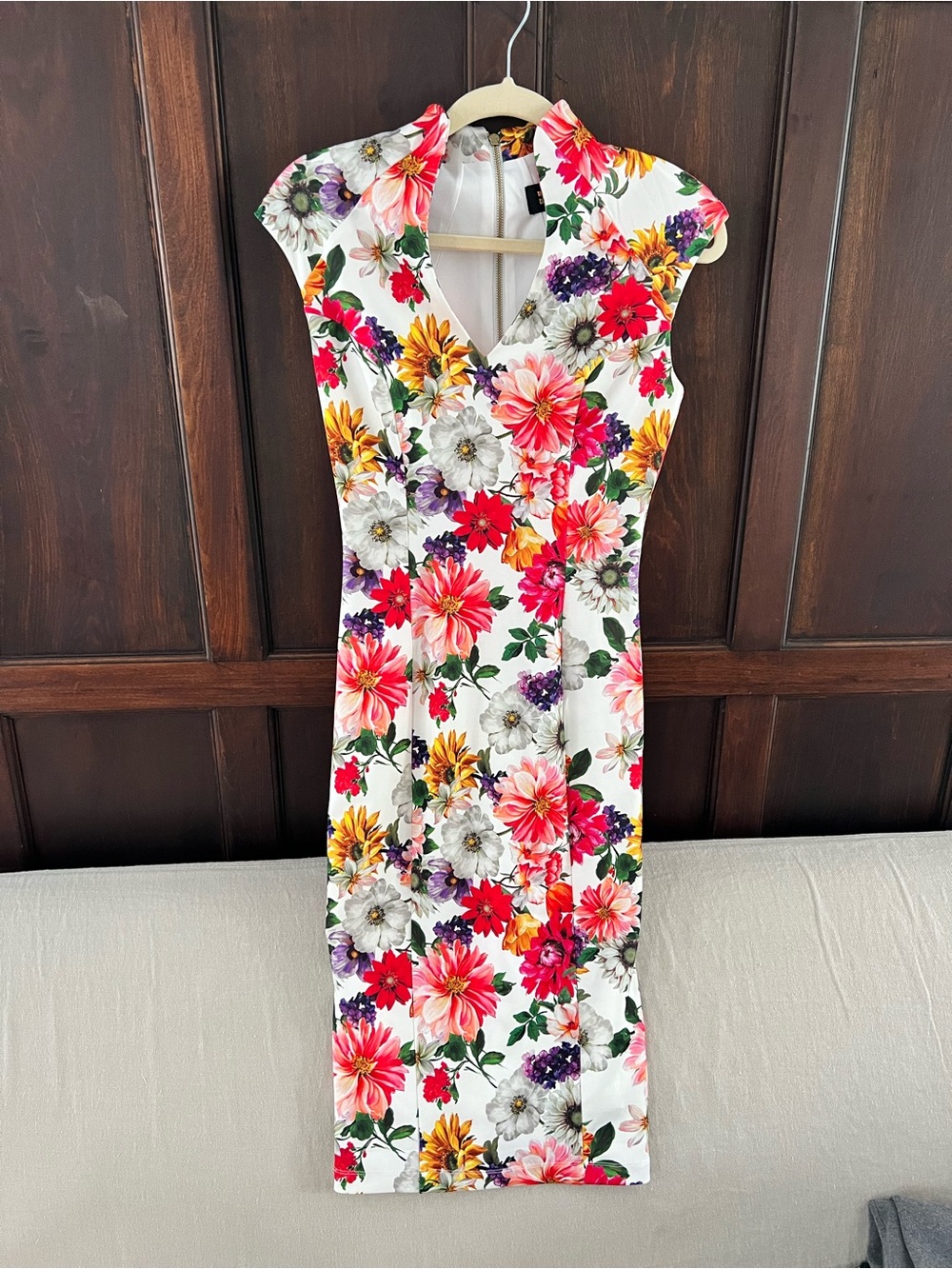 Alexia Admor White Midi Sheath Dress with Red Pink Yellow Purple Floral Print
